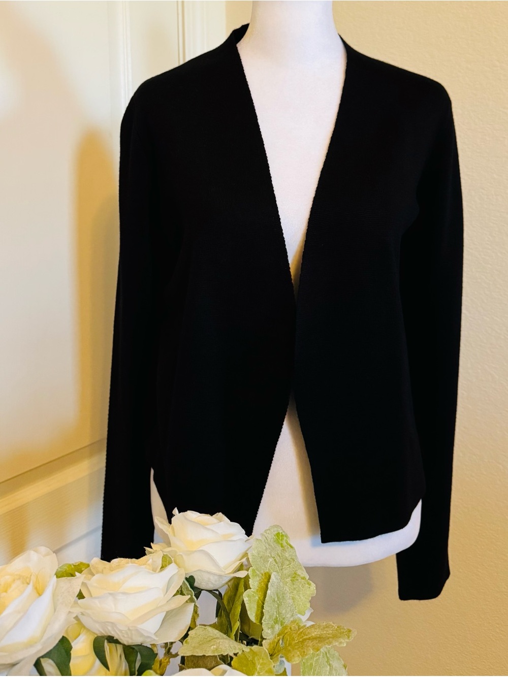 Black Open-Front Cyrus Women’s Sweater Cardigan